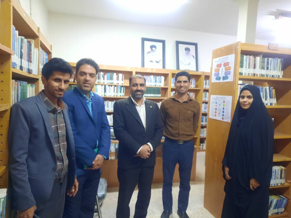 حضور سرپرست کتابخانههای عمومی استان در جلسه انجمن و بازدید از کتابخانههای زیرکوه