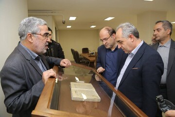 بازدید استاندار آذربایجان شرقی از کتابخانه مرکزی تبریز