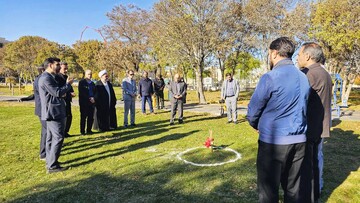 آیین کلنگ زنی اولین کتابخانه خردمندان (سالمندان) کشور در زنجان