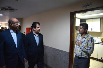 بازدید استاندار کرمانشاه از اداره کل کتابخانه های عمومی استان