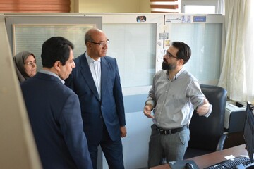 بازدید استاندار کرمانشاه از اداره کل کتابخانه های عمومی استان