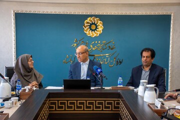 بازدید استاندار کرمانشاه از اداره کل کتابخانه های عمومی استان