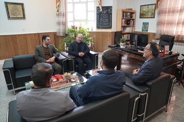 حضور نماینده مجلس شورای اسلامی در اداره کل کتابخانه های عمومی استان مرکزی