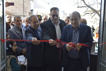 افتتاح پیشخان خدمات کتابخانه‌ای خیّرساز یعقوبی در روستای ارلان