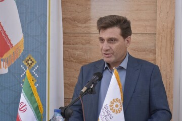 پیشخان خدمات کتابخانه ای خیّرساز یعقوبی در روستای ارلان