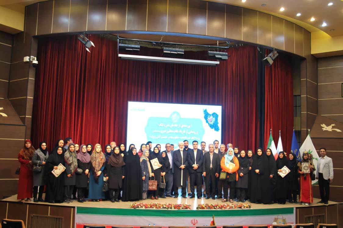 آیین تجلیل از خادمان عرصه کتاب و رویداد ملی قهرمان من در گرگان برگزار شد