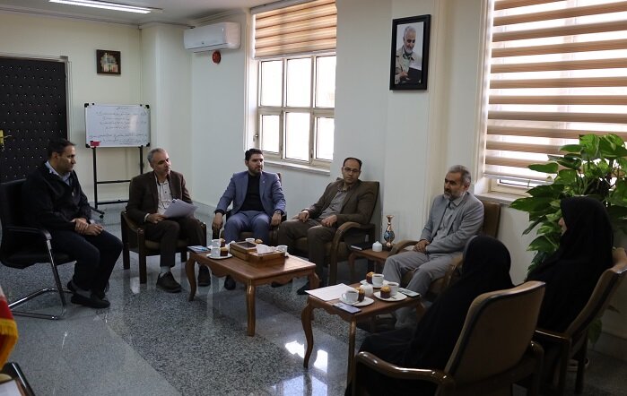 دیدار مدیرکل دیوان محاسبات با مدیرکل کتابخانه‌های عمومی آذربایجان‌ غربی