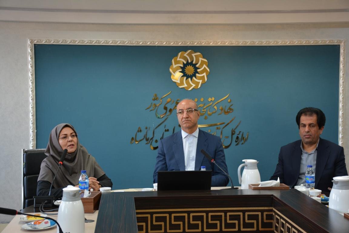 دانایی، بالاترین قدرت است و از دل کتاب بیرون میآید