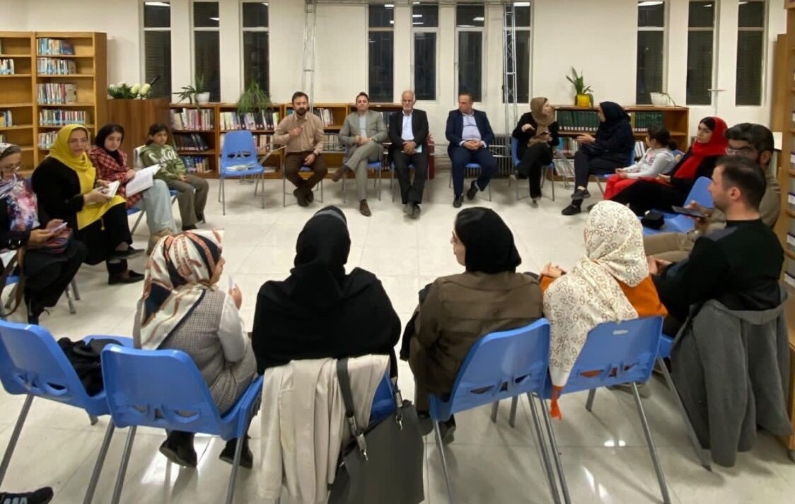 «کتاب و جامعه» در شهرستان خوی پیوند خوردند