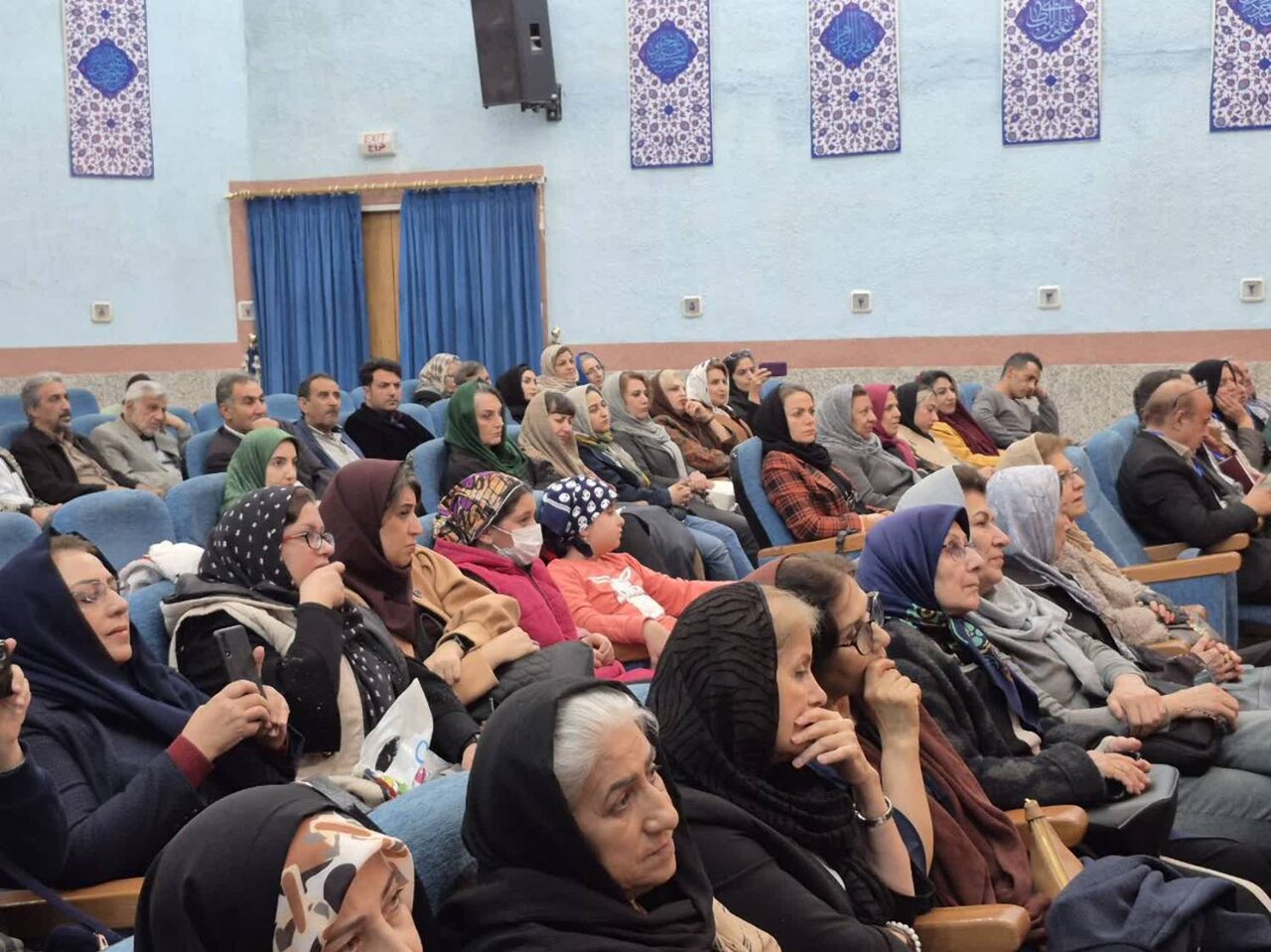 آیین تجلیل از نویسندگان و شاعران با عنوان «گردونه نوشتار» در اصفهان برگزار شد