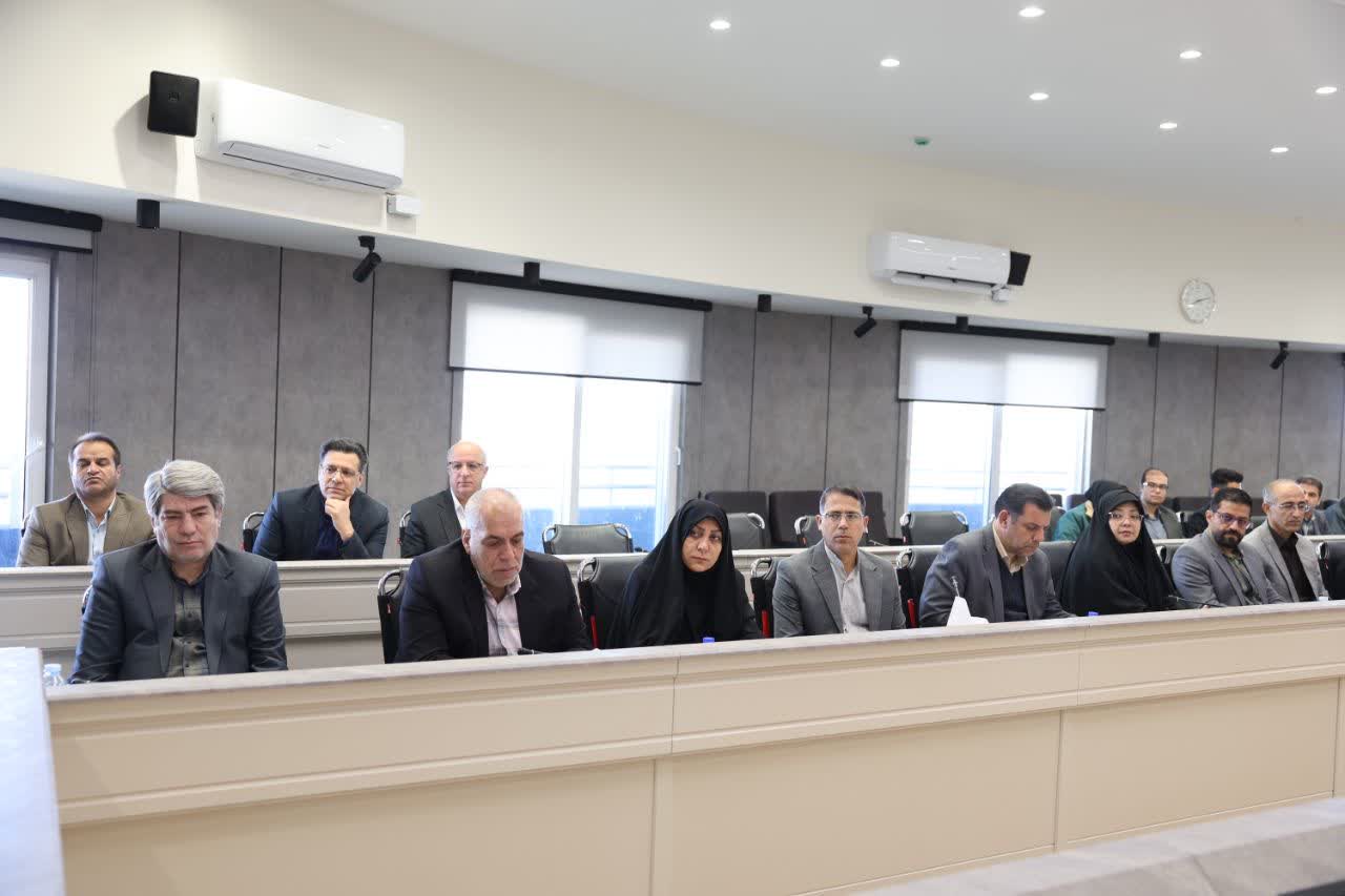 تأکید استاندار خراسان جنوبی بر تقویت زیرساخت‌های کتابخانه‌ای