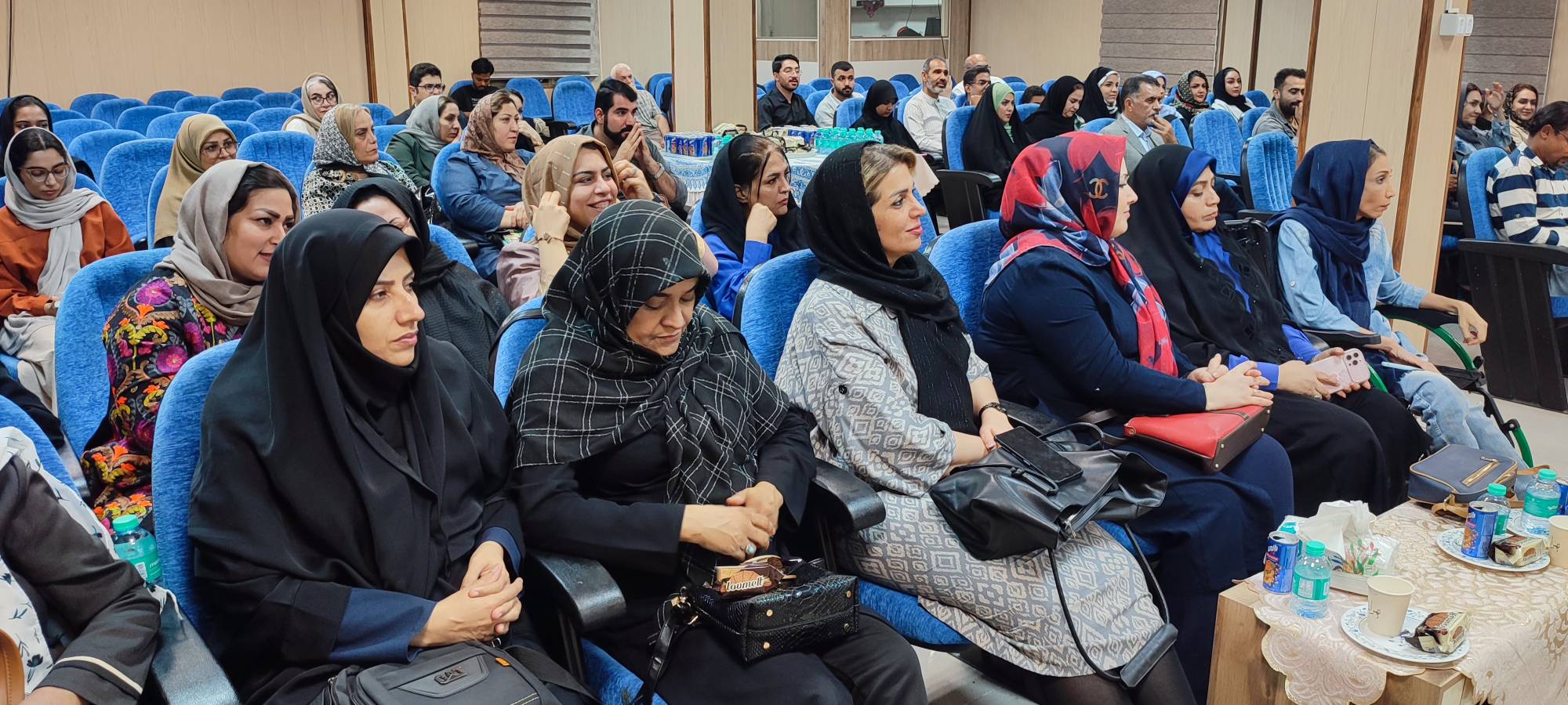 بزرگداشت منصور ضمیری، شاعر فقید هرمزگانی در هفته کتاب برگزار شد