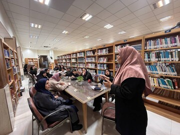 برگزاری کارگاه‌ نویسندگی «لذت نوشتن» در کتابخانه عمومی وحدت ابهر