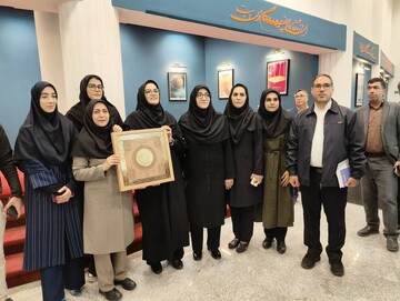 بازدید دبیرکل نهاد از کتابخانه مرکزی خرم‌آباد