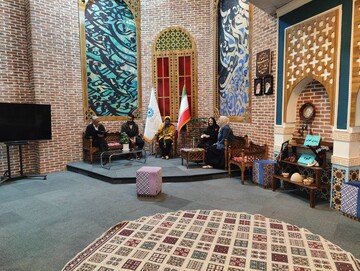 بازدید دبیرکل نهاد از کتابخانه مرکزی خرم‌آباد