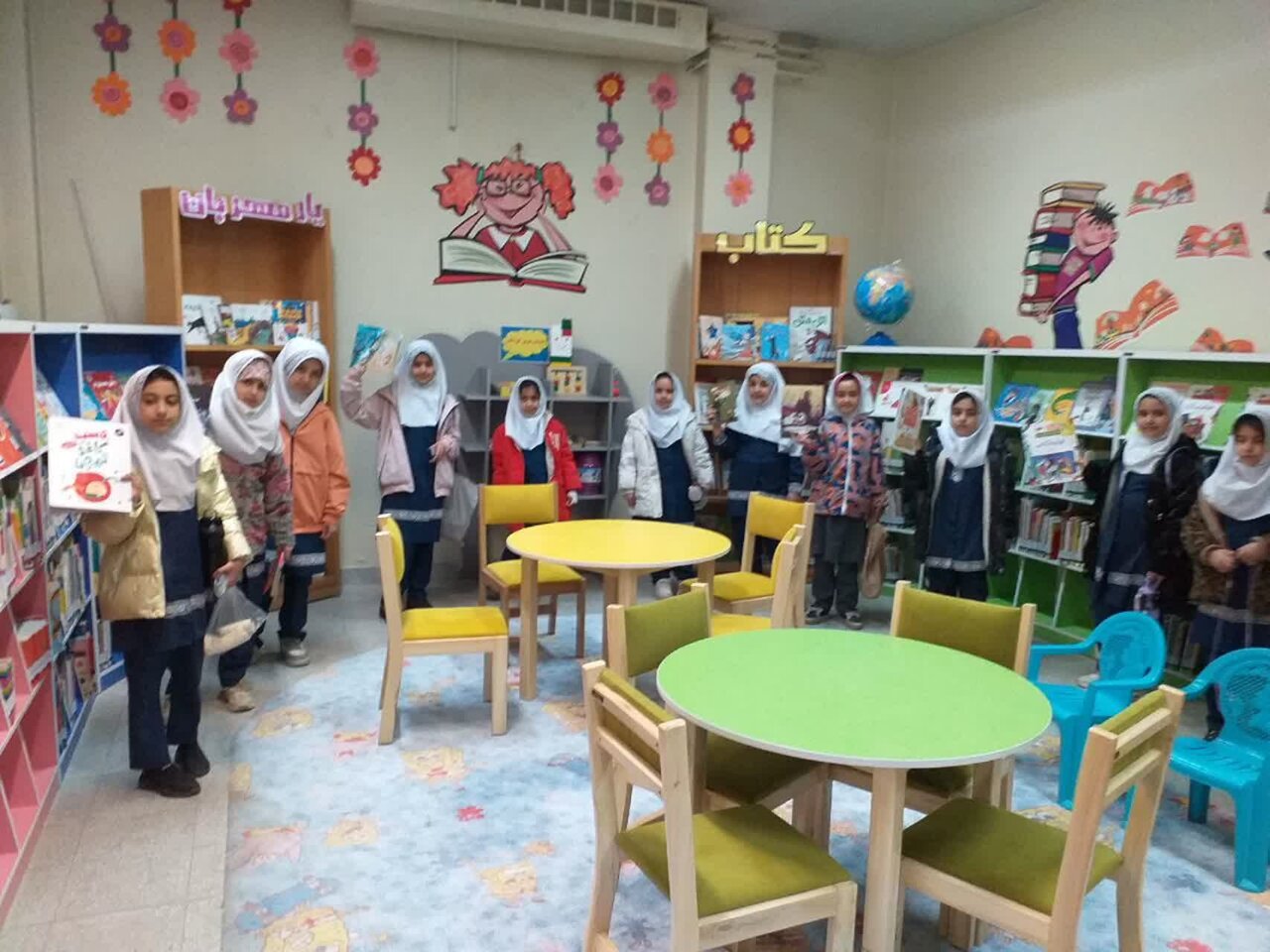 تجربه‌های شیرین مطالعه در کتابخانه‌های عمومی استان مرکزی