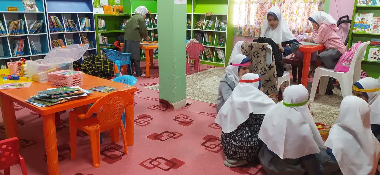 تجربه‌های شیرین مطالعه در کتابخانه‌های عمومی استان مرکزی