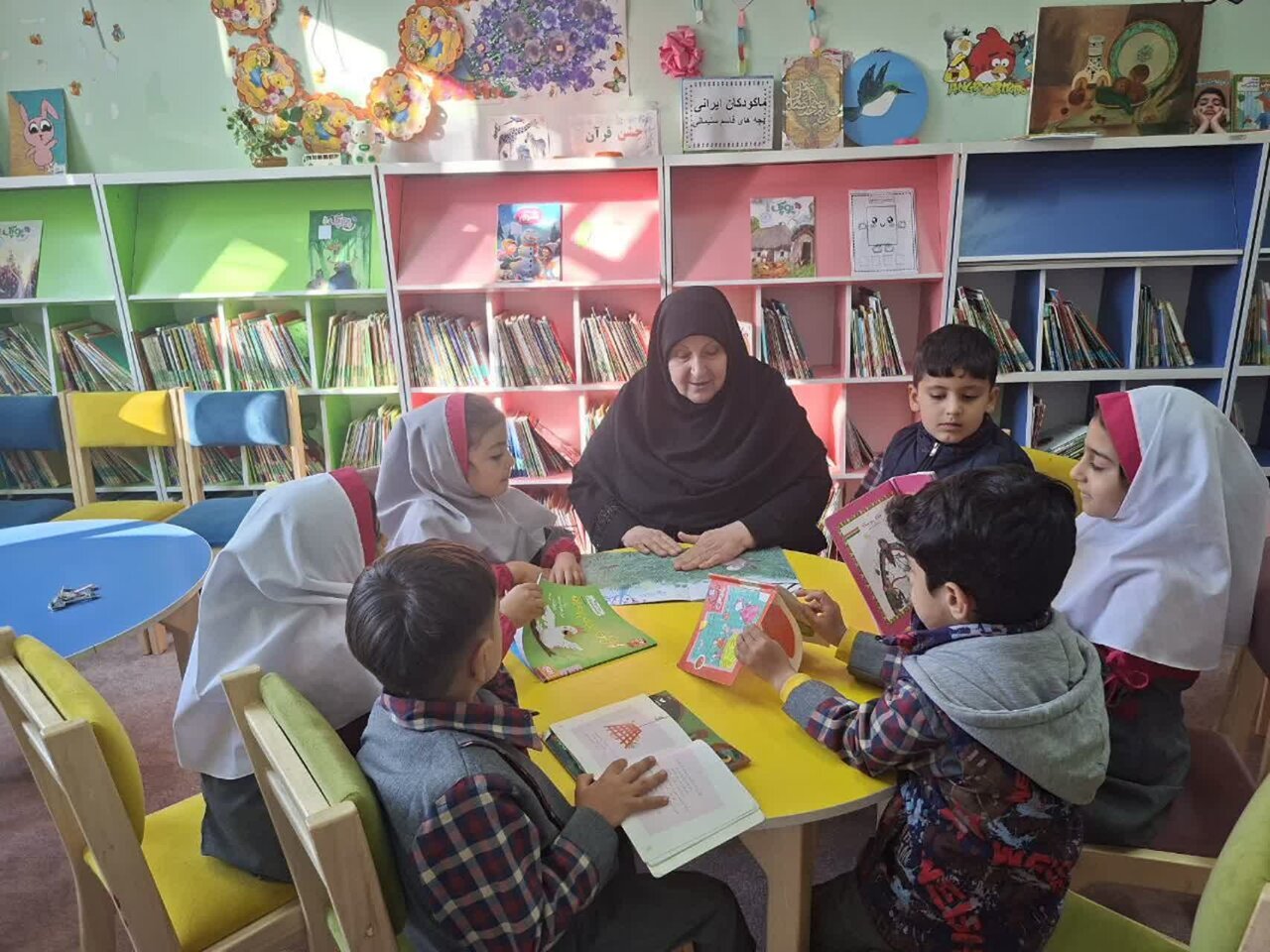 تجربههای شیرین مطالعه در کتابخانههای عمومی استان مرکزی