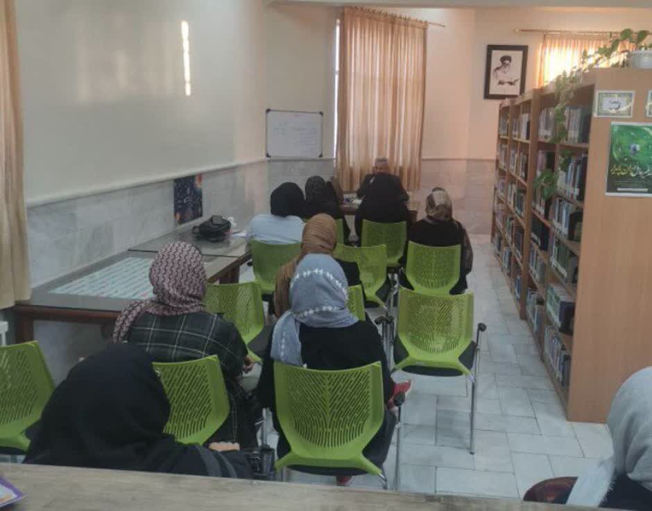 کتابخانههای عمومی استان مرکزی؛ پناهگاهی برای خلاقیت، گفتوگو و همدلی