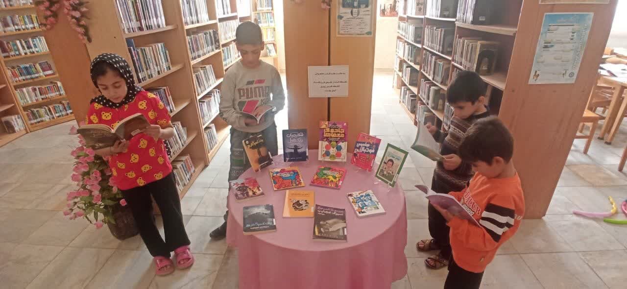 پلی میان کتاب و زندگی به میزبانی کتابخانه‌های عمومی استان مرکزی