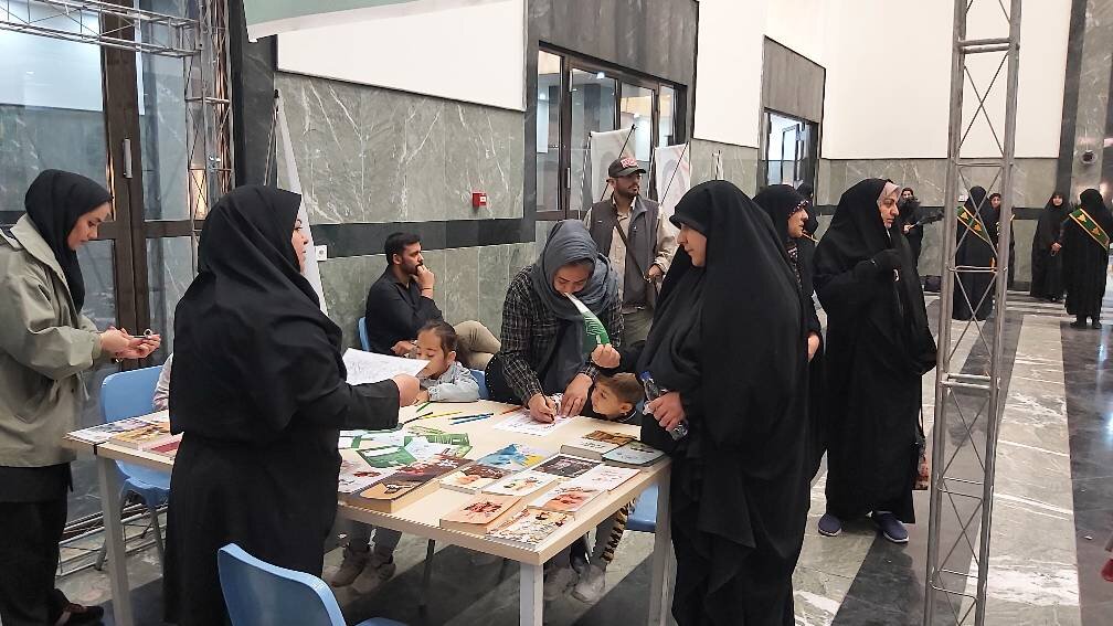 لحظات شیرین کتابخوانی در کتابخانه‌های عمومی شهرستان ارومیه