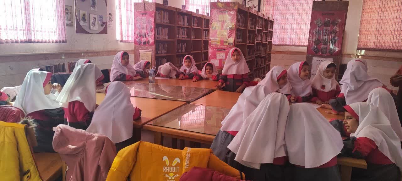 پیوند فرهنگ، هنر و آموزش در کتابخانههای عمومی استان مرکزی