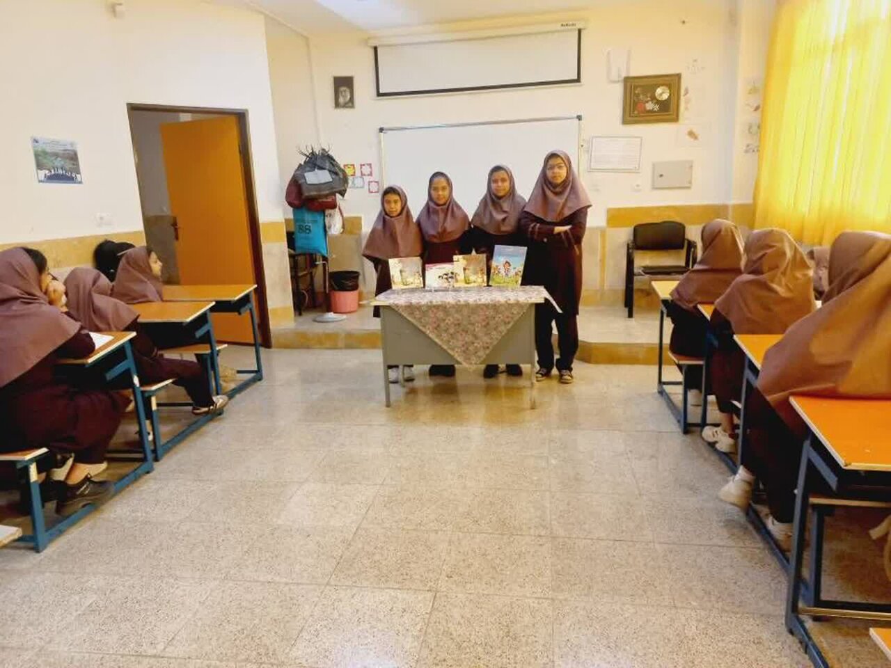 پیوند فرهنگ، هنر و آموزش در کتابخانه‌های عمومی استان مرکزی