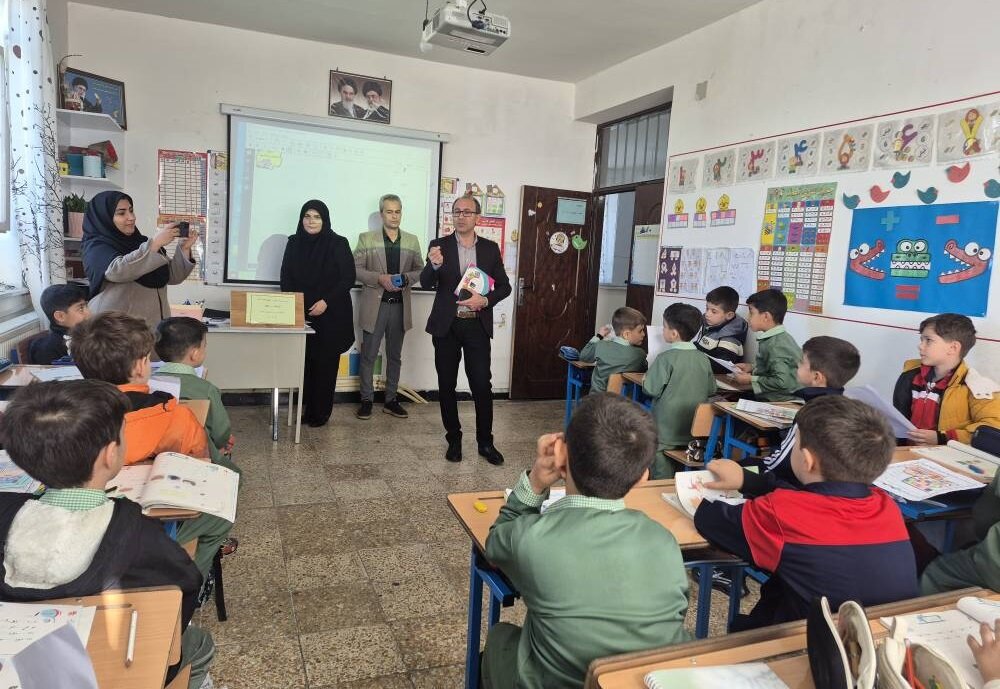 کتابخانه‌های عمومی شاهین‌دژ، میزبان اقشار مختلف شدند