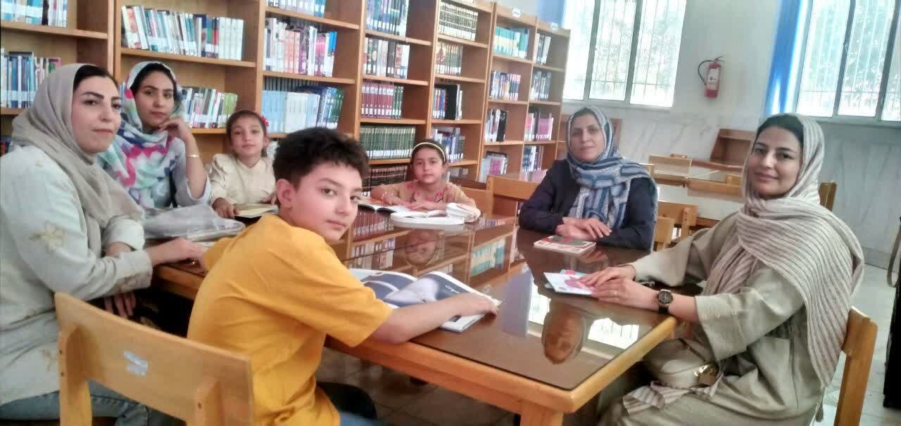 برگزاری پرشور محافل ادبی در کتابخانههای عمومی استان مرکزی