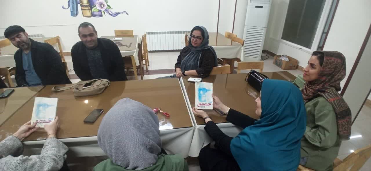 جشنوارهای رنگارنگ از فرهنگ، آموزش و خلاقیت در کتابخانههای عمومی استان مرکزی