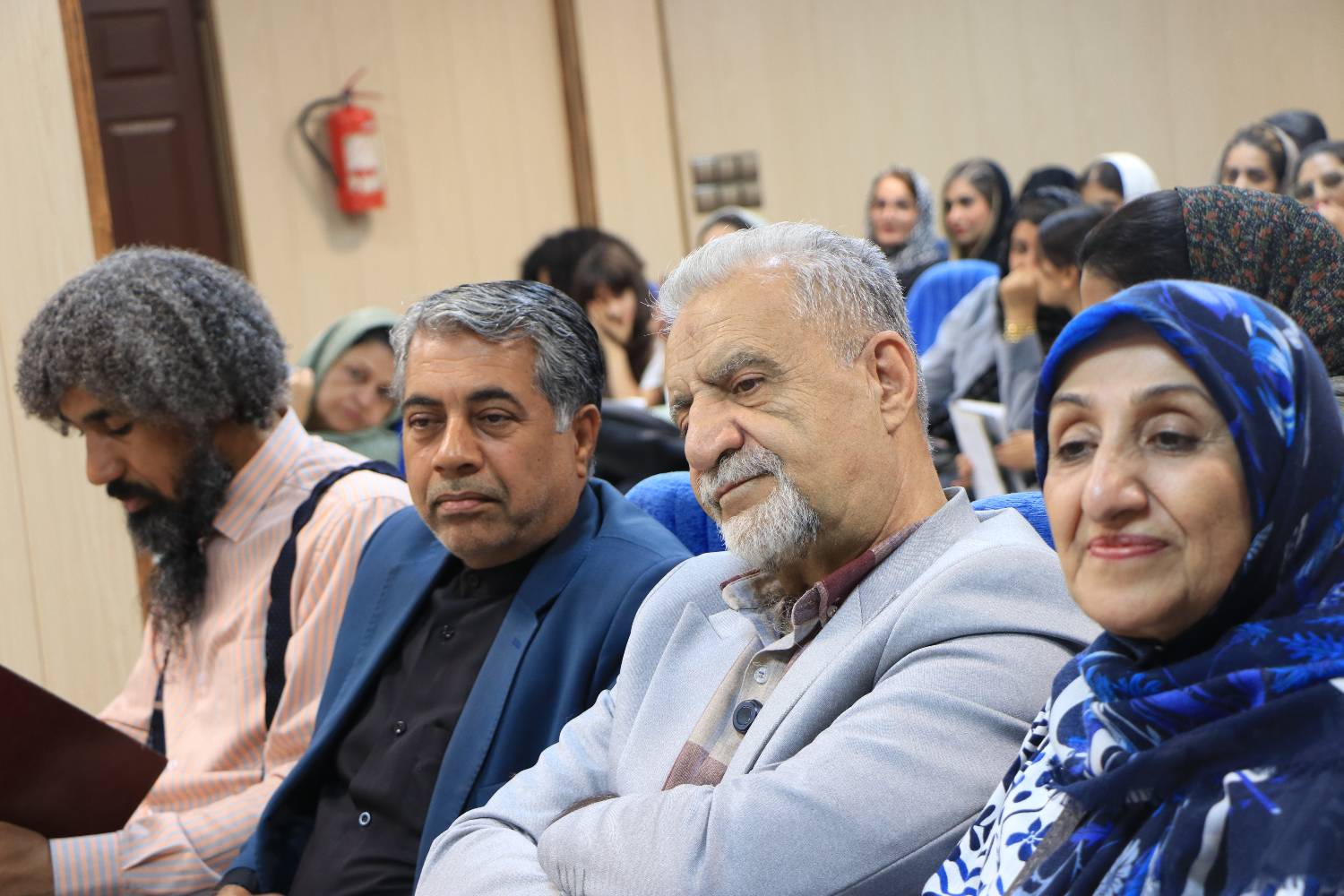 آئین رونمایی از کتاب «بازی و شعرهای محلی» برگزار شد