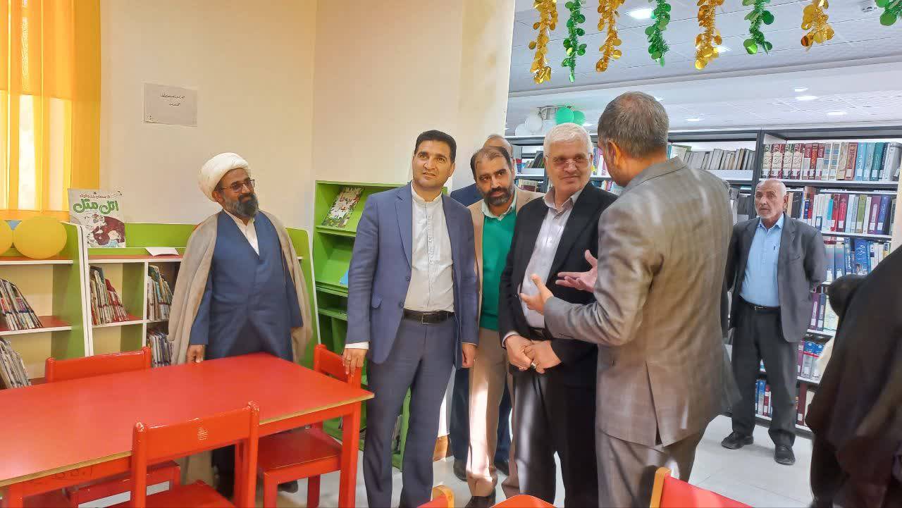 افتتاح پروژه بازطراحی کتابخانه عمومی «محمد جمعه» اسدآباد نیمبلوک