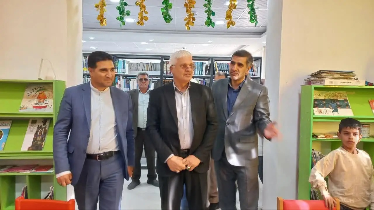 افتتاح پروژه بازطراحی کتابخانه عمومی «محمد جمعه» اسدآباد نیمبلوک
