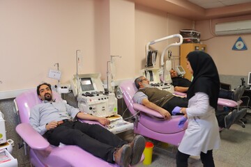 اهدای خون توسط اهالی کتاب استان یزد