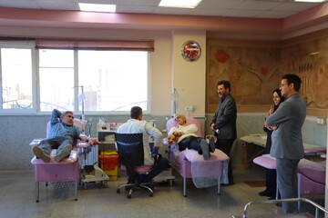 اهدای خون توسط اهالی کتاب استان یزد