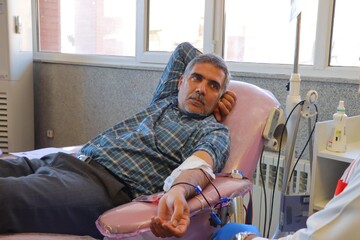 اهدای خون توسط اهالی کتاب استان یزد