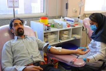 اهدای خون توسط اهالی کتاب استان یزد