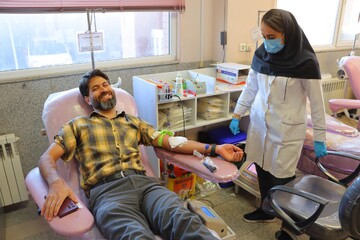 اهدای خون توسط اهالی کتاب استان یزد