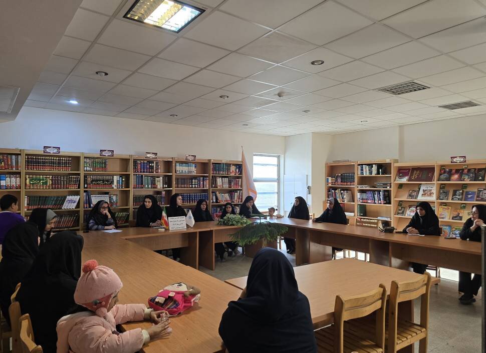 تجربه رتبه پنج المپیاد ریاضی کشور در کتابخانه شهید بهشتی آشخانه