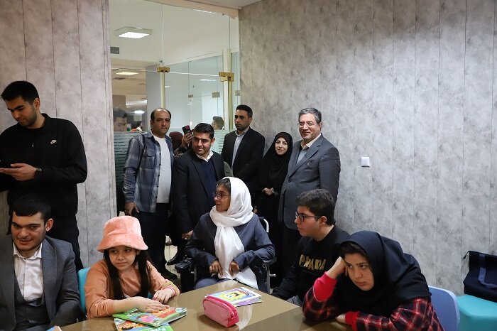 تأکید استاندار بر توسعه زیرساخت‌های فرهنگی و ارتقای خدمات کتابخانه مرکزی ارومیه