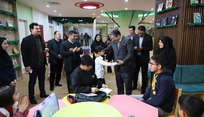 تأکید استاندار بر توسعه زیرساخت‌های فرهنگی و ارتقای خدمات کتابخانه مرکزی ارومیه