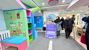 بازدید پروفسور ثبوتی چهره ماندگار فیزیک ایران از کتابخانه سیدافضل موسوی زنجان