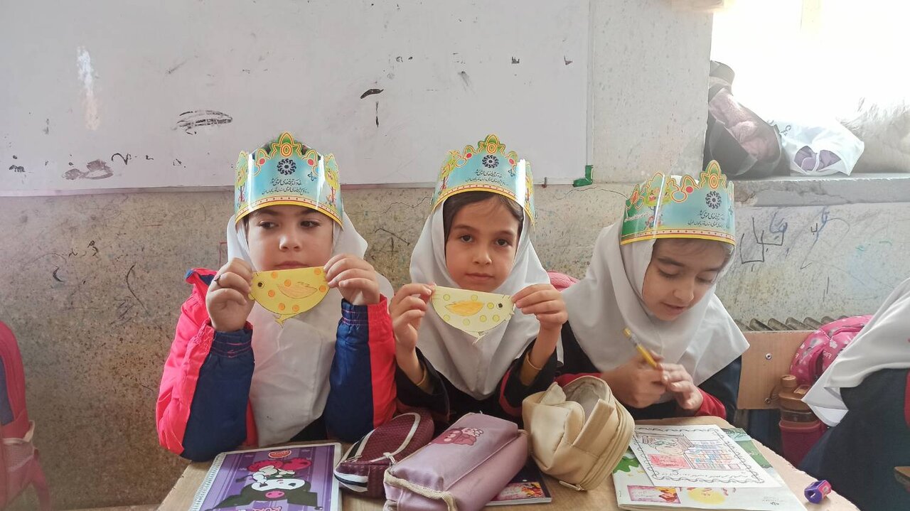 کتابخانه‌های عمومی شهرستان نقده، باشگاهی برای تعامل فرهنگی و اندیشه‌پروری