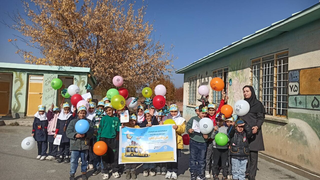 کتابخانه‌های عمومی شهرستان نقده، باشگاهی برای تعامل فرهنگی و اندیشه‌پروری