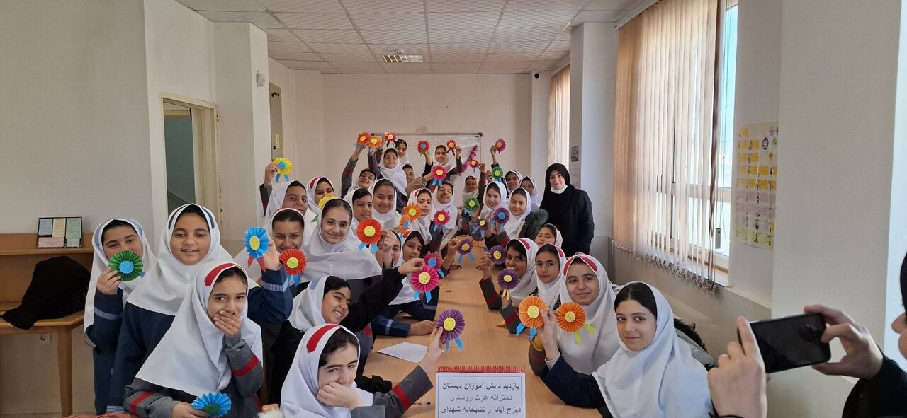 شهرستان زنجان در هفته کتاب، میزبان جشنهای دانایی و خلاقیت شد