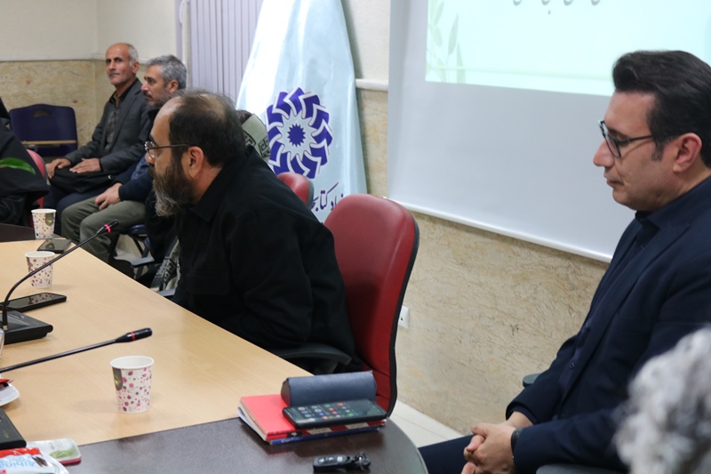 جایگاه اصلی انجام فعالیتهای مرتبط با حوزه ادبیات، کتابخانههای عمومی هستند