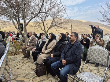 رونمایی از پوستر همایش آیت الله مردوخ کردستانی10