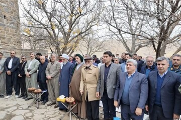 رونمایی از پوستر همایش آیت الله مردوخ کردستانی12