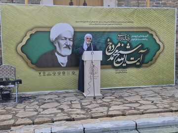 رونمایی از پوستر همایش آیت الله مردوخ کردستانی18