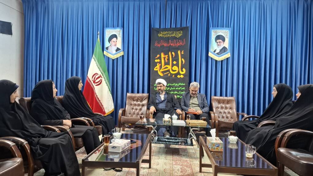 کاروان فرهنگ در ابهر؛ از قصهگویی تا کارآفرینی در سایه کتاب